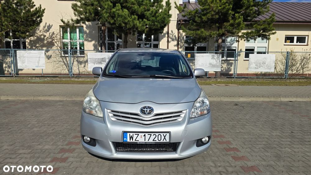 Toyota Verso 1.8 Sol 7os - 5
