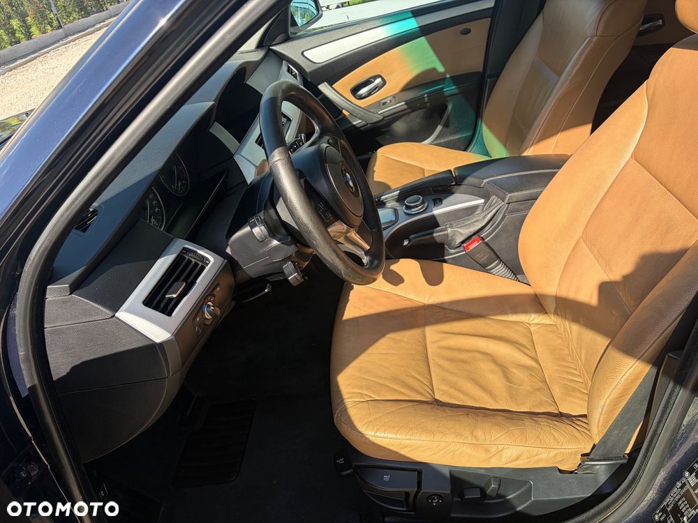 BMW Seria 5 - 13