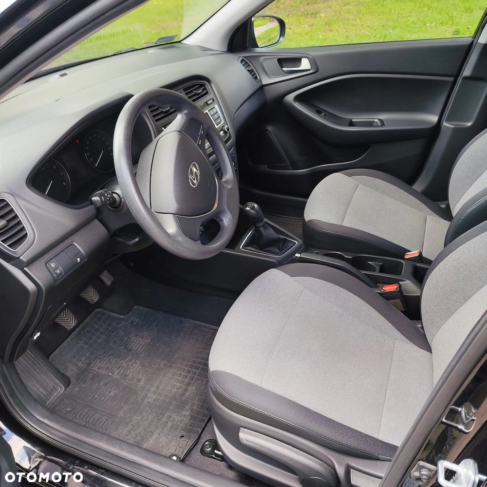Hyundai i20 1.2 Classic Plus - 8