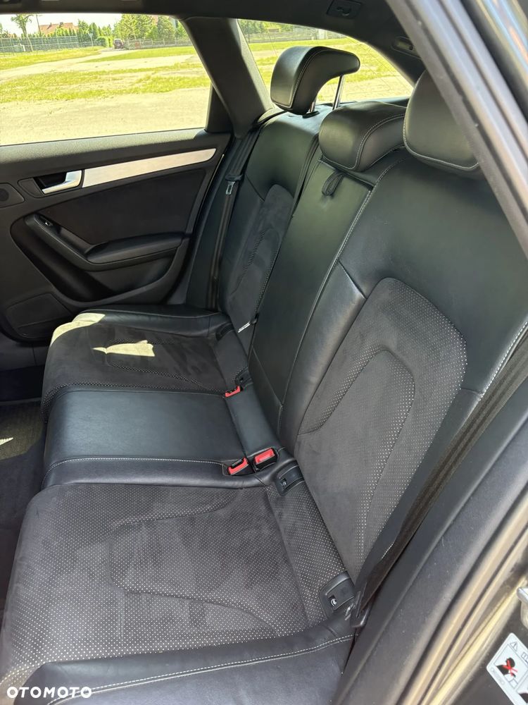 Audi A4 Avant 2.0 TDI - 15