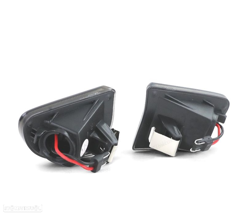 PISCAS LATERAIS PARA SMART FORTWO 451 07- LED PRETO - 2