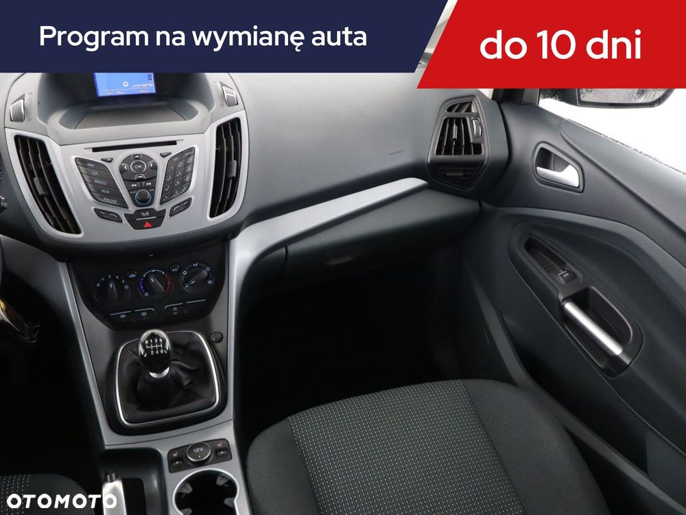 Ford Grand C-MAX - 10