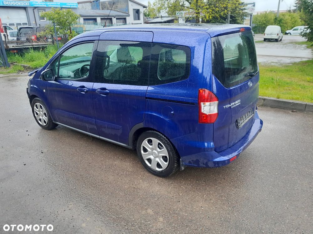 Ford Tourneo Courier 1.0 EcoBoost Ambiente - 5