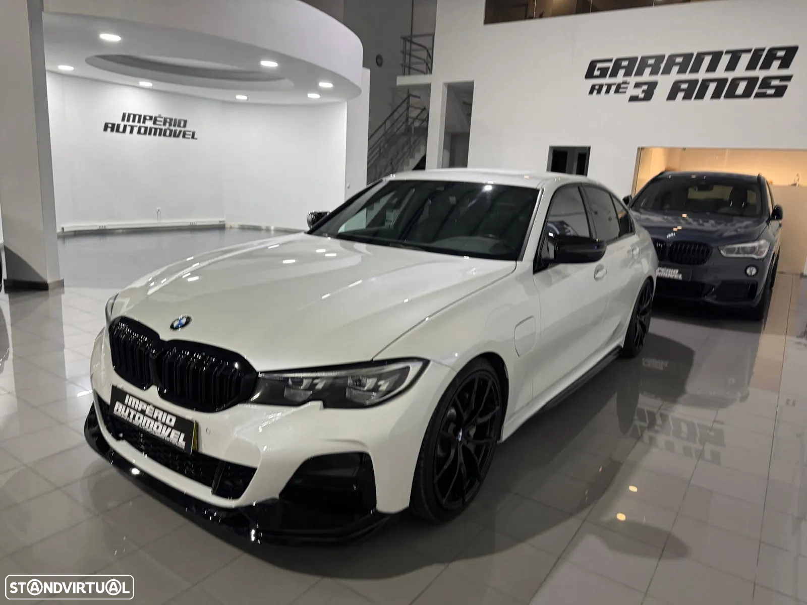 BMW 330 e Auto - 9