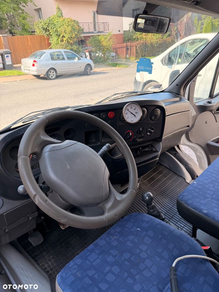 Iveco 35C13 - 21