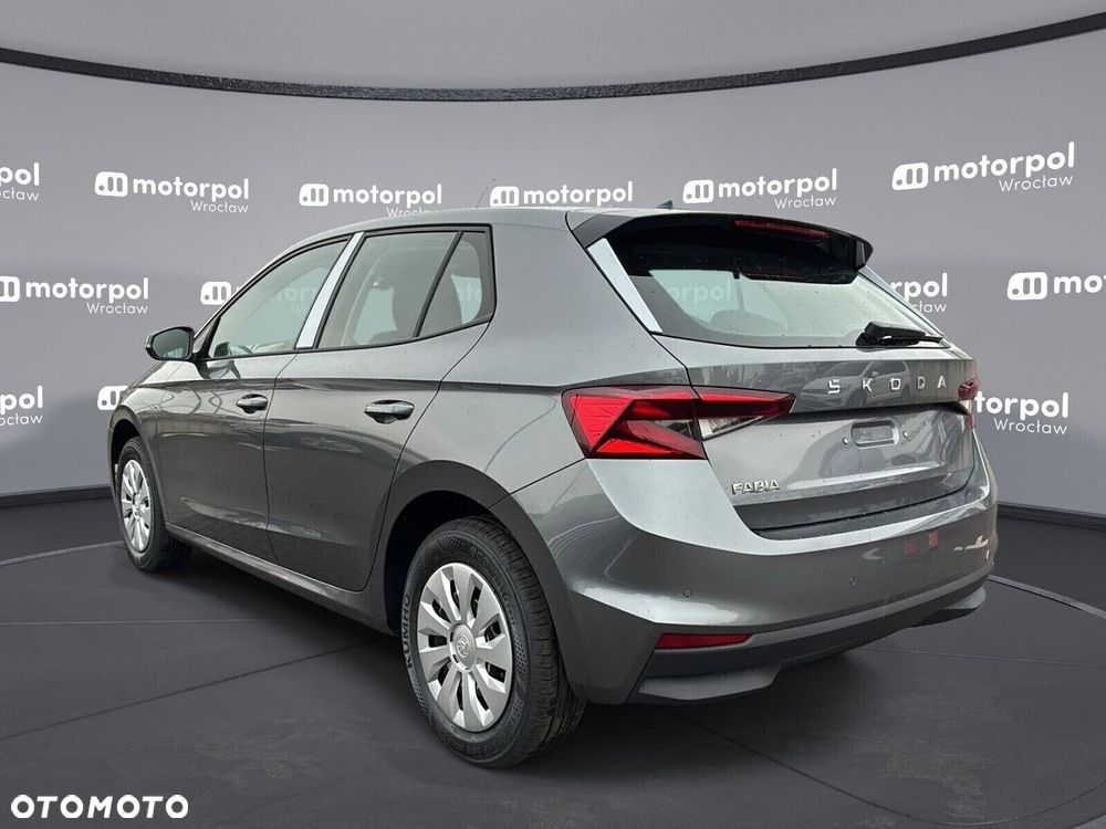 Skoda Fabia - 8