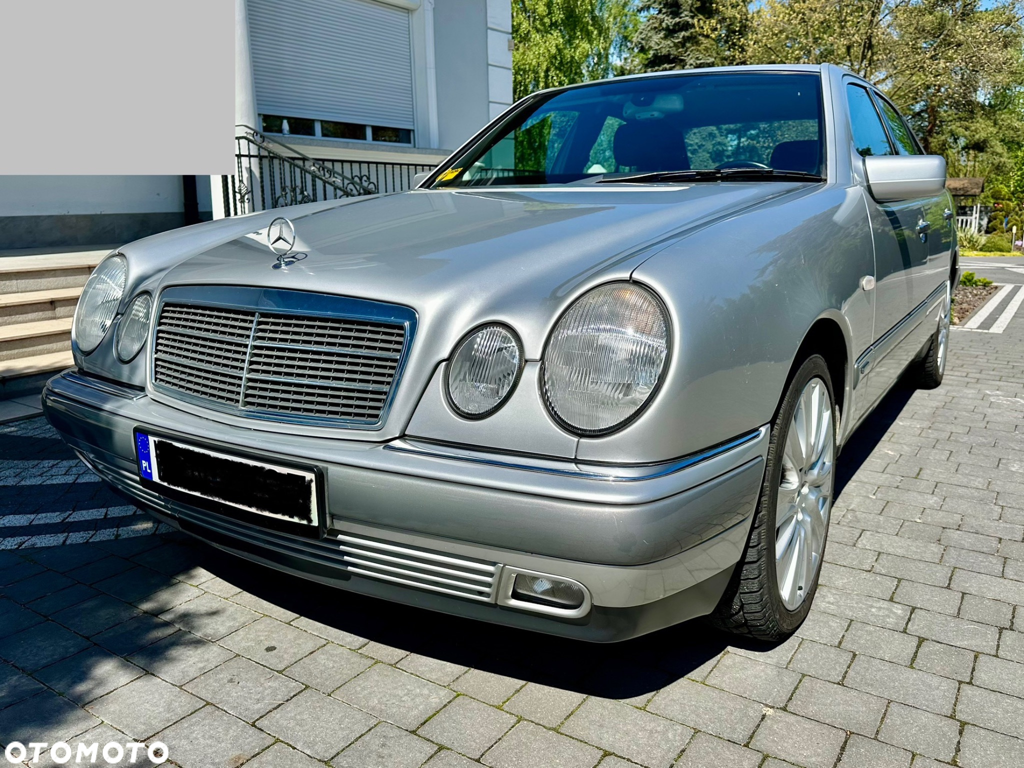 Mercedes-Benz Klasa E - 7