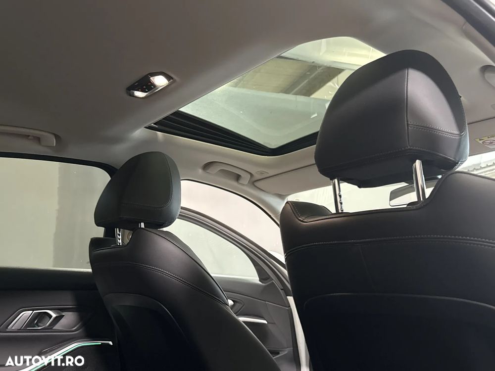 BMW Seria 3 320d xDrive Sport-Aut. Luxury Line - 25