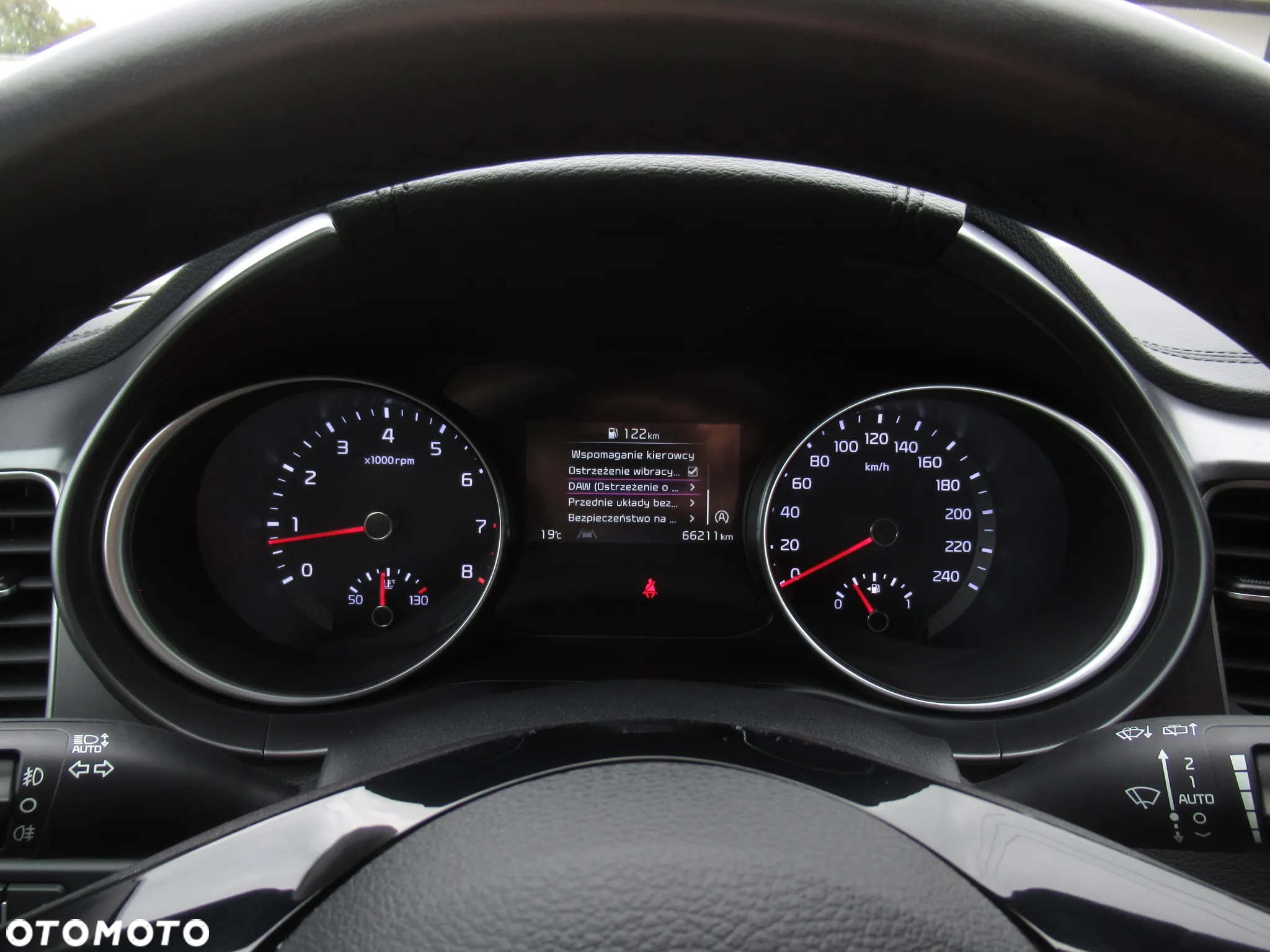 Kia Ceed 1.5 T-GDI M - 32