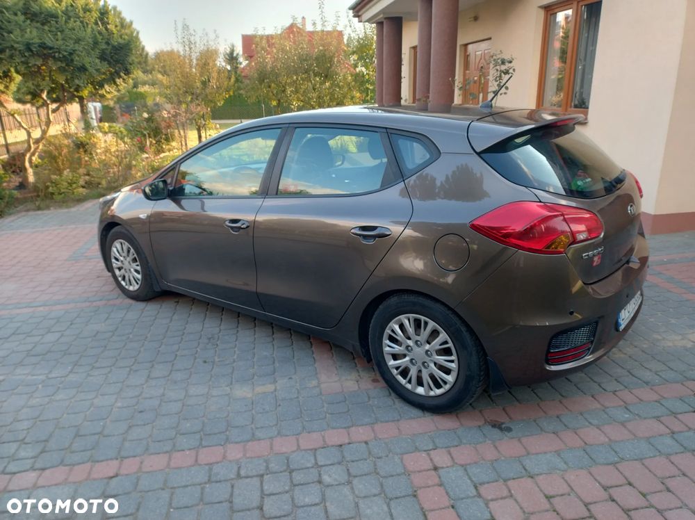 Kia Ceed 1.4 M - 6