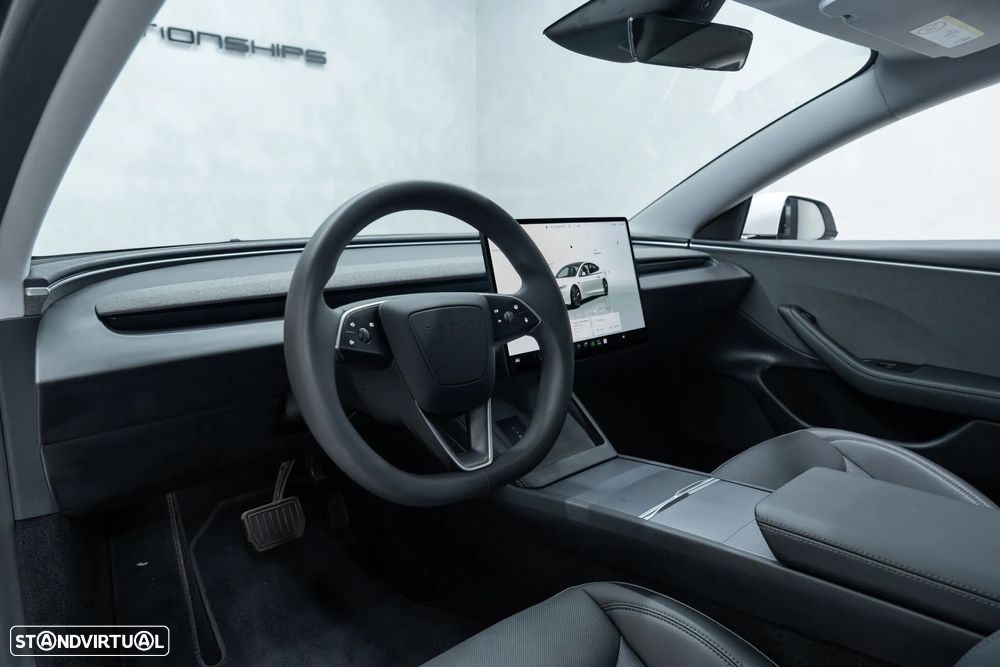 Tesla Model 3 Tração Traseira - 18