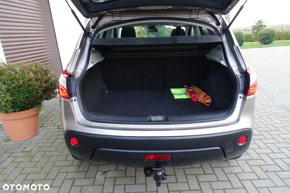 Nissan Qashqai 1.5 dCi DPF acenta - 19