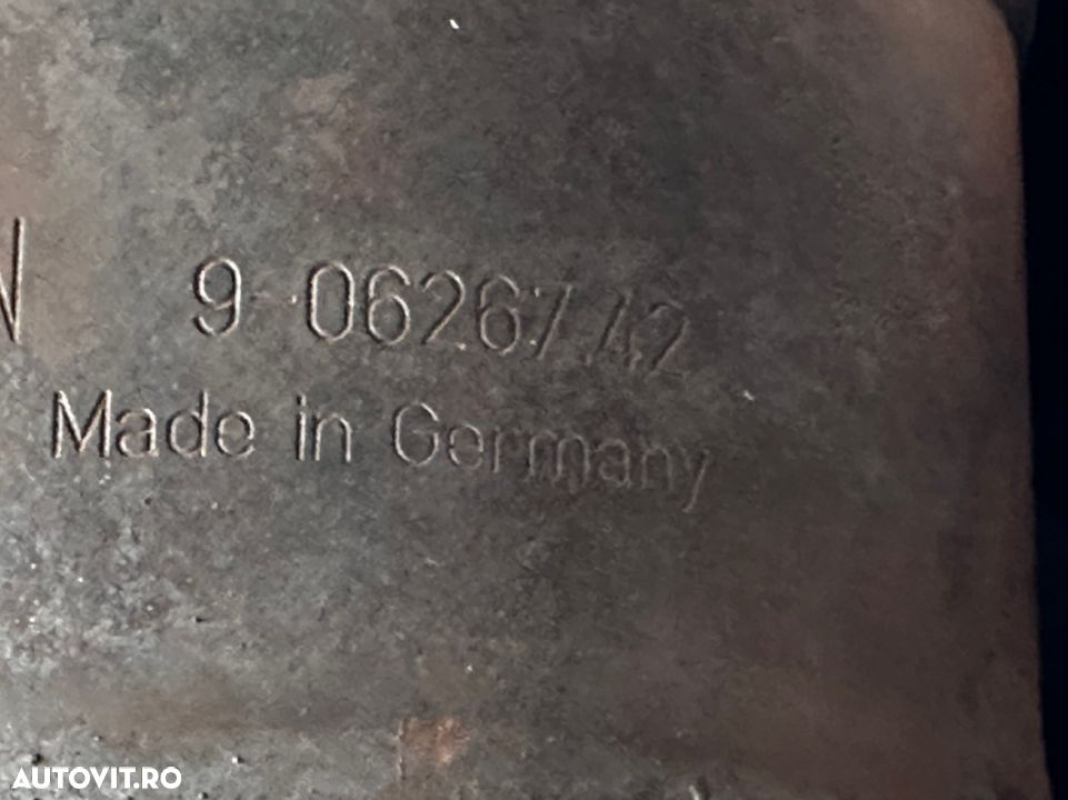 set catalizatoate bmw M5 f10 M6 560hp. benzina originale perfect funcționale 65000km. 4.4 biturbo - 2