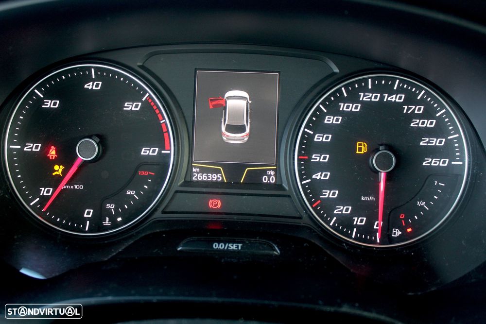 SEAT Leon ST 1.6 TDI Reference Ecomotive - 9