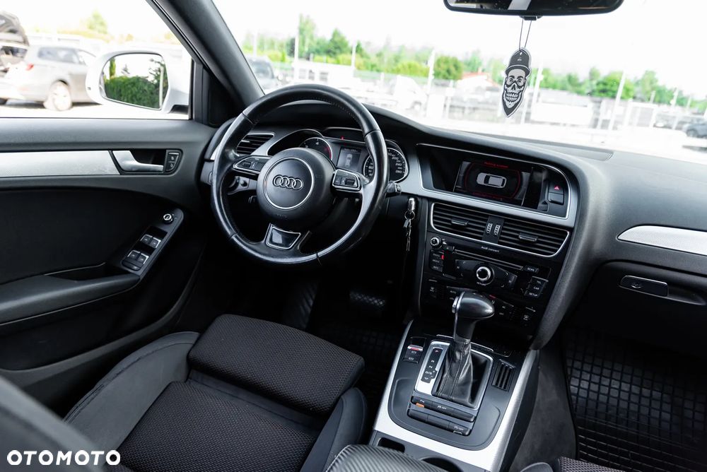 Audi A4 Allroad 2.0 TDI Quattro S tronic - 26