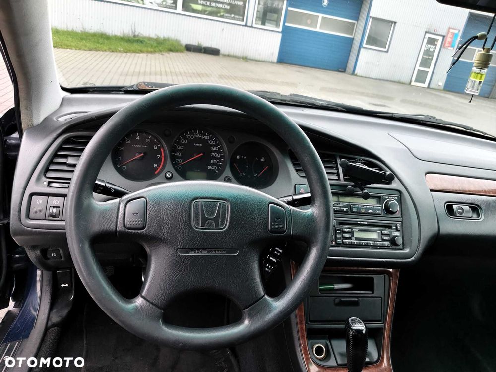Honda Accord - 2