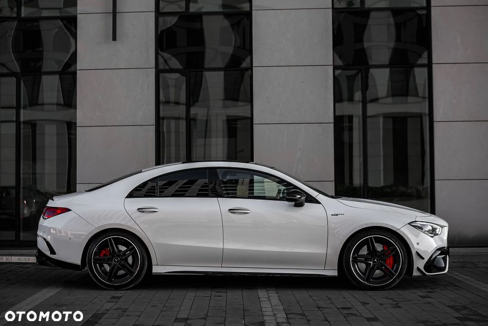 Mercedes-Benz CLA - 13