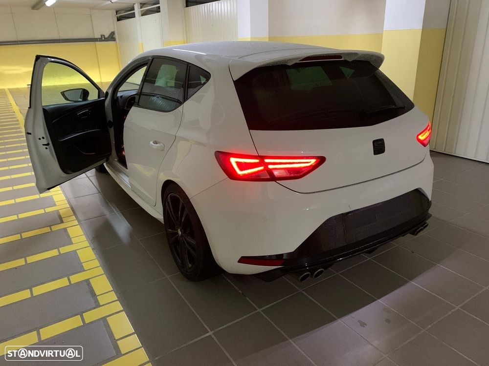 SEAT Leon 2.0 TDI DPF S&S FR - 5