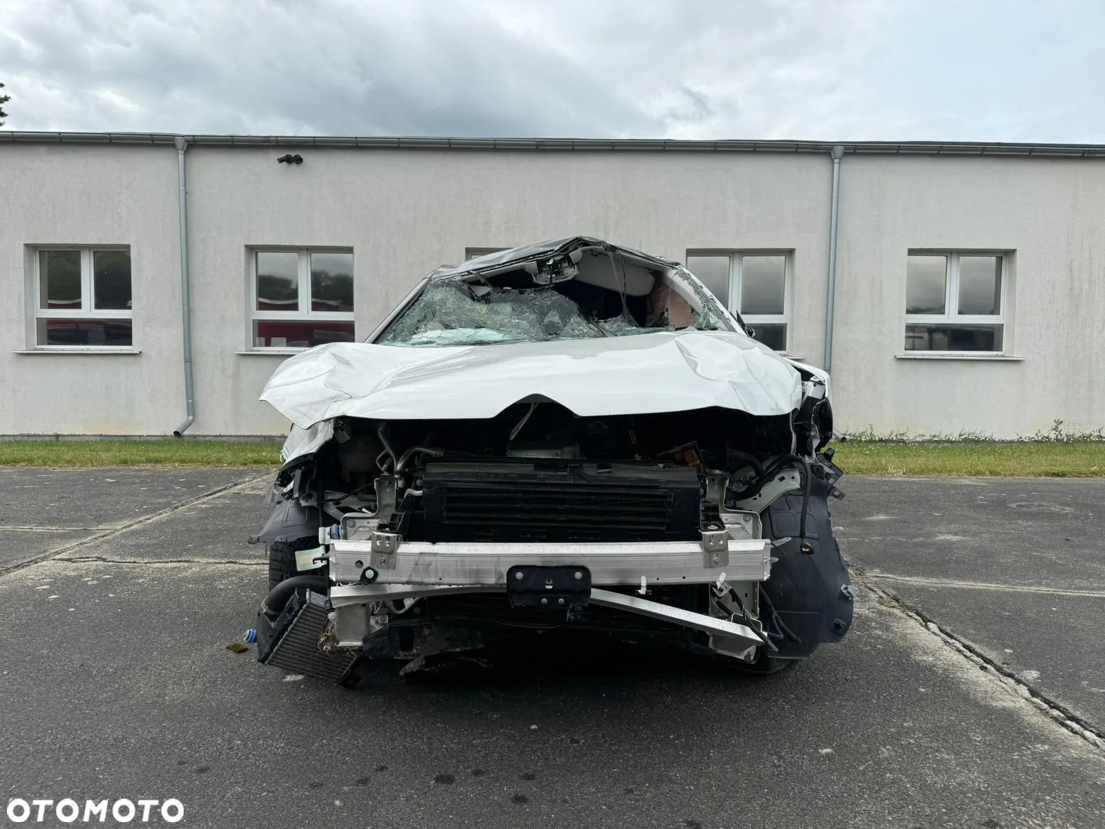 Citroën C5 Aircross 1.2 PureTech Live EAT8 - 4