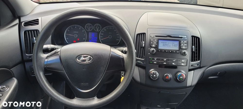 Hyundai i30 1.4 Blue Comfort - 13