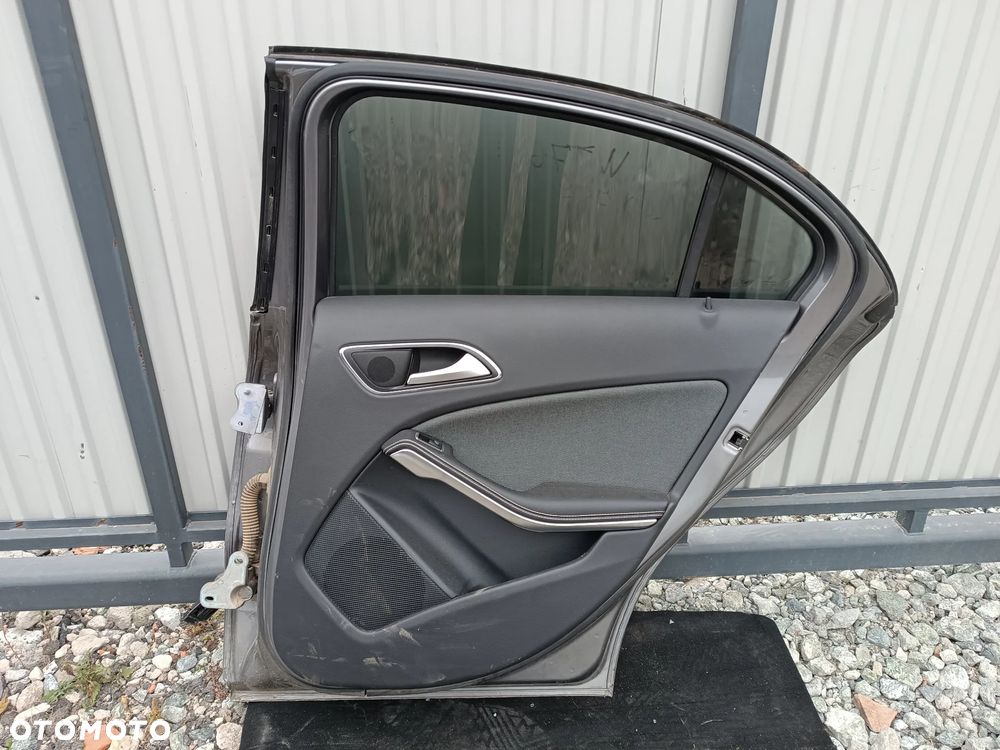 DRZWI PRAWY TYŁ PRAWE TYLNE MERCEDES A KLASA W176 787 - 7