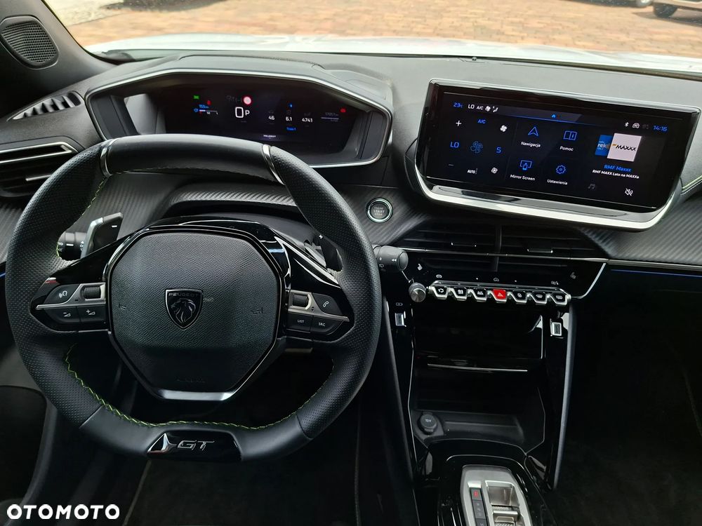 Peugeot 2008 Hybrid 136 e-DSC GT - 20