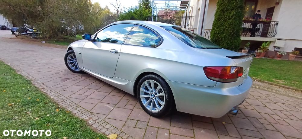 BMW Seria 3 320i Coupe M Sport Edition - 3