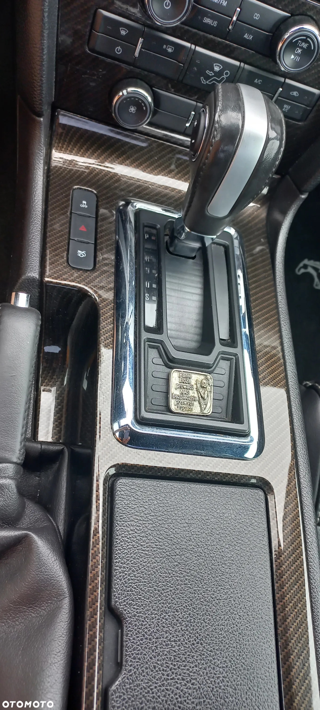 Ford Mustang 3.7 V6 Premium - 18