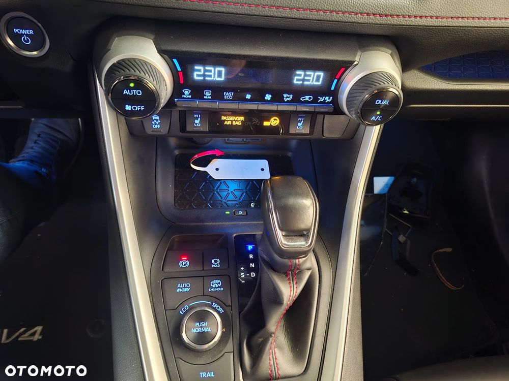 Toyota RAV4 Comfort - 13