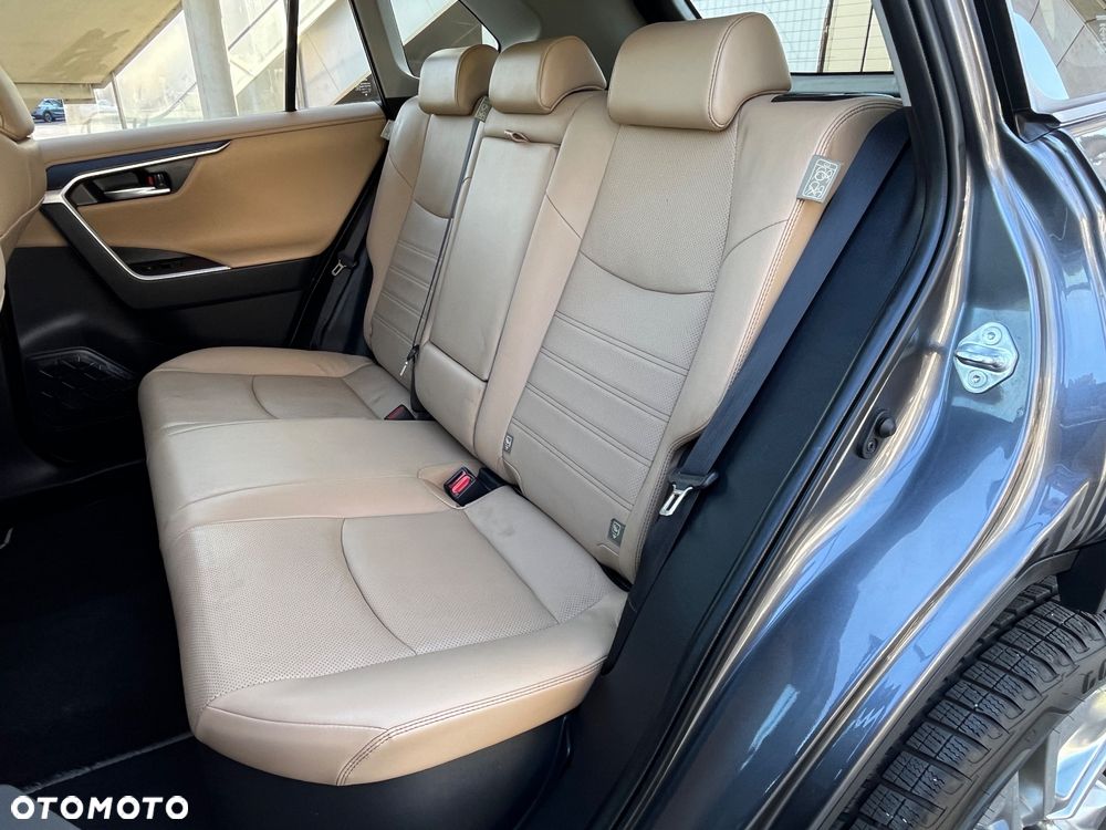 Toyota RAV4 2.5 Hybrid Executive 4x4 - 13