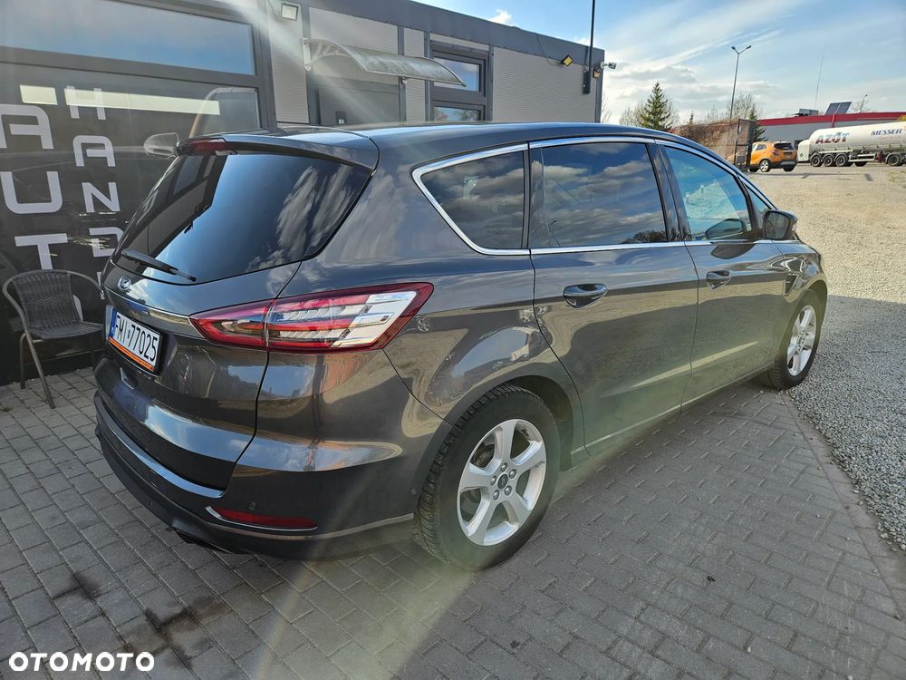 Ford S-Max 2.0 TDCi Titanium PowerShift - 6