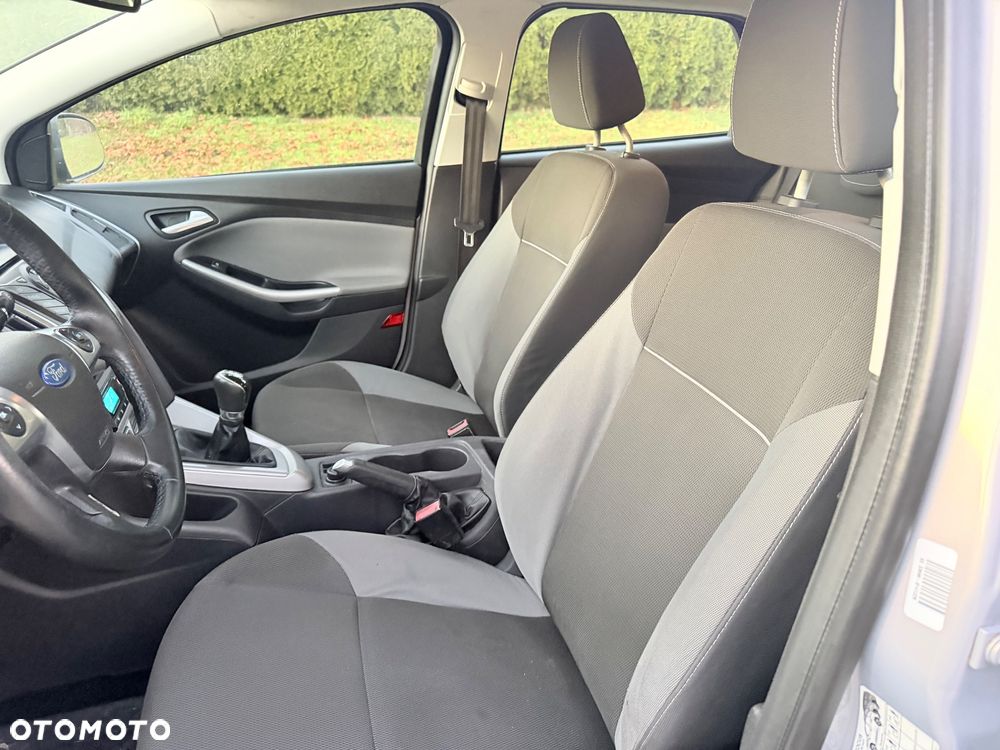 Ford Focus - 12