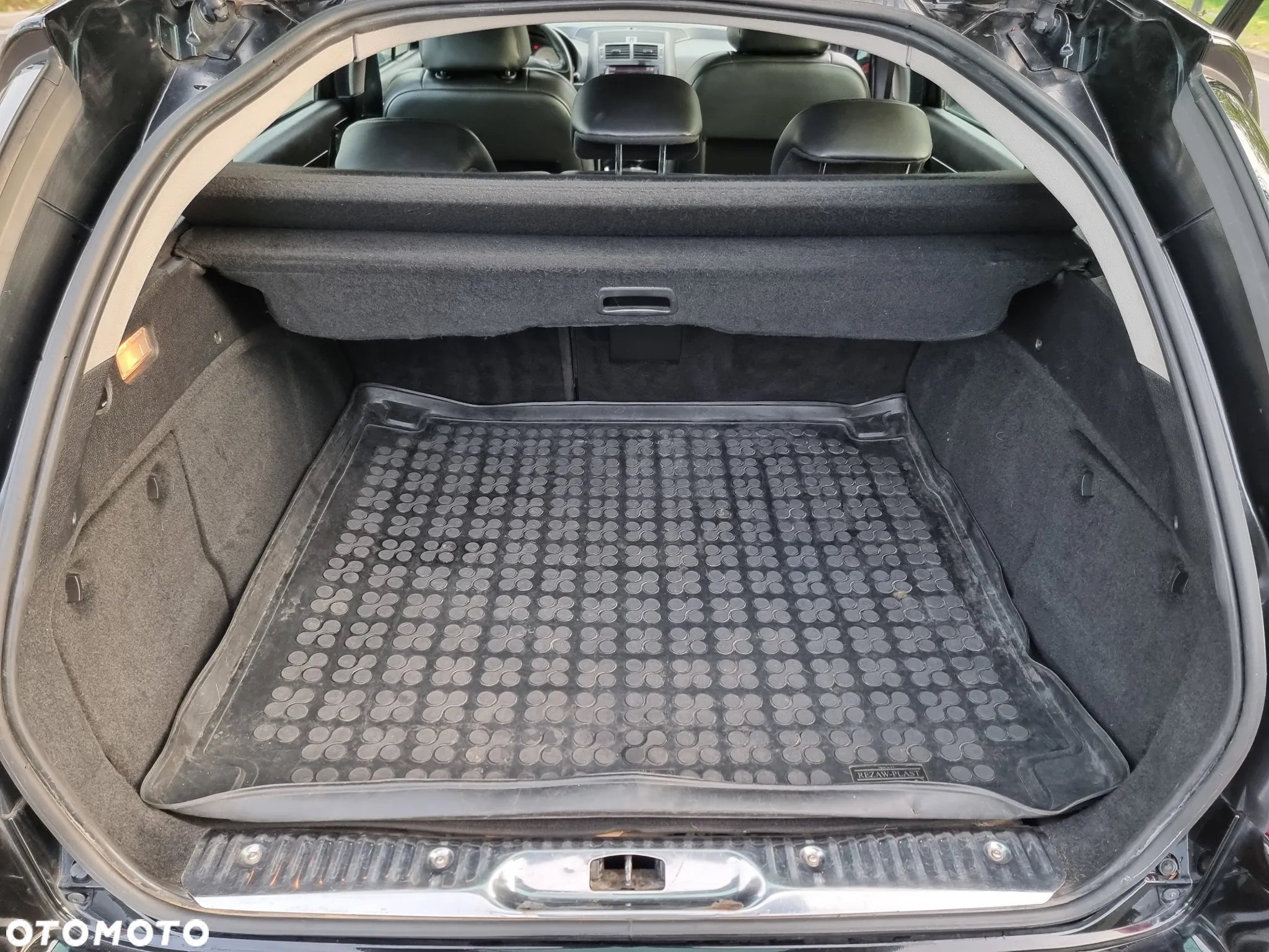 Peugeot 407 - 12