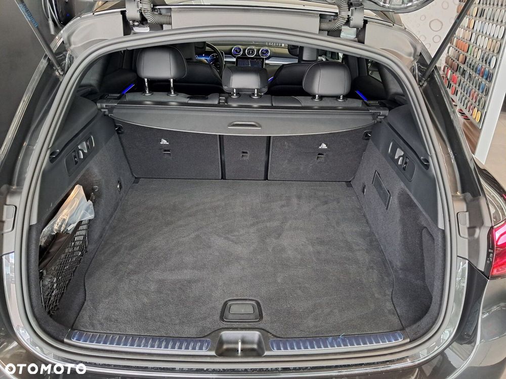 Mercedes-Benz GLC - 29