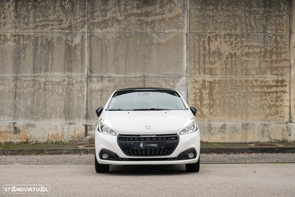 Peugeot 208 1.2 PureTech GT Line - 3