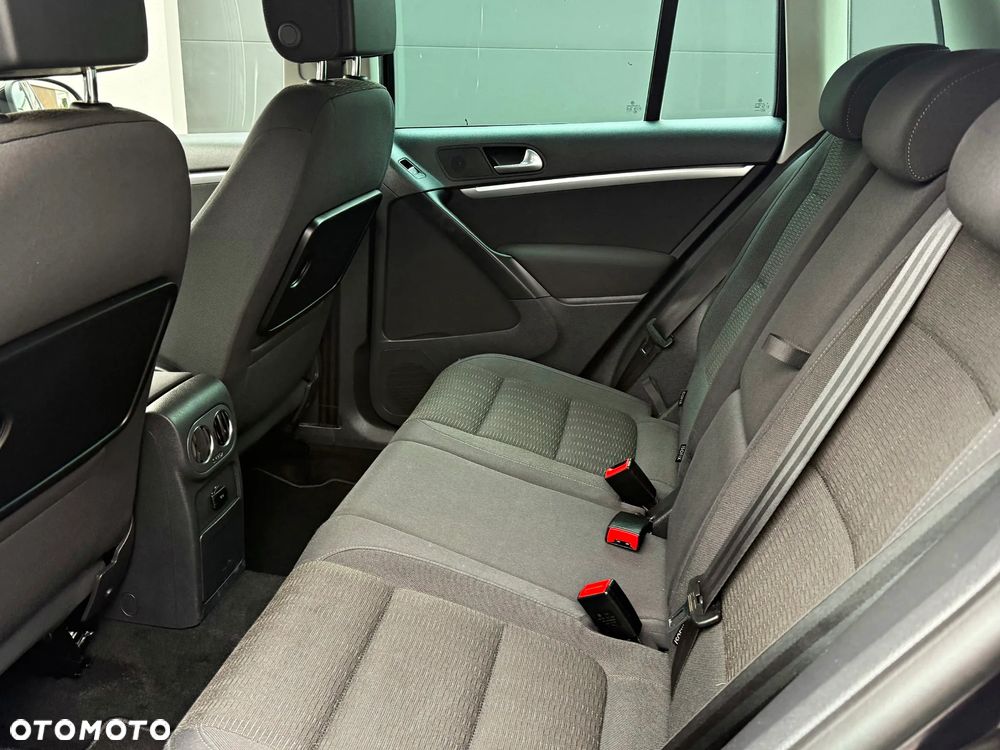 Volkswagen Tiguan 1.4 TSI BlueMotion Technology Lounge Sport & Style - 19