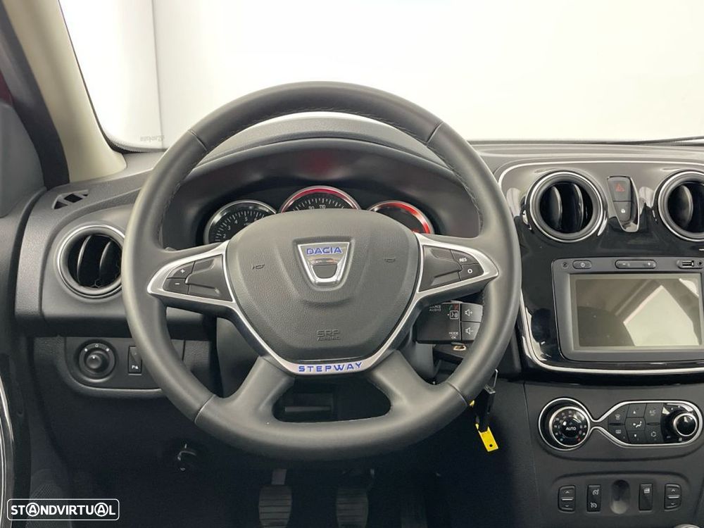 Dacia Sandero 0.9 TCe Stepway - 14