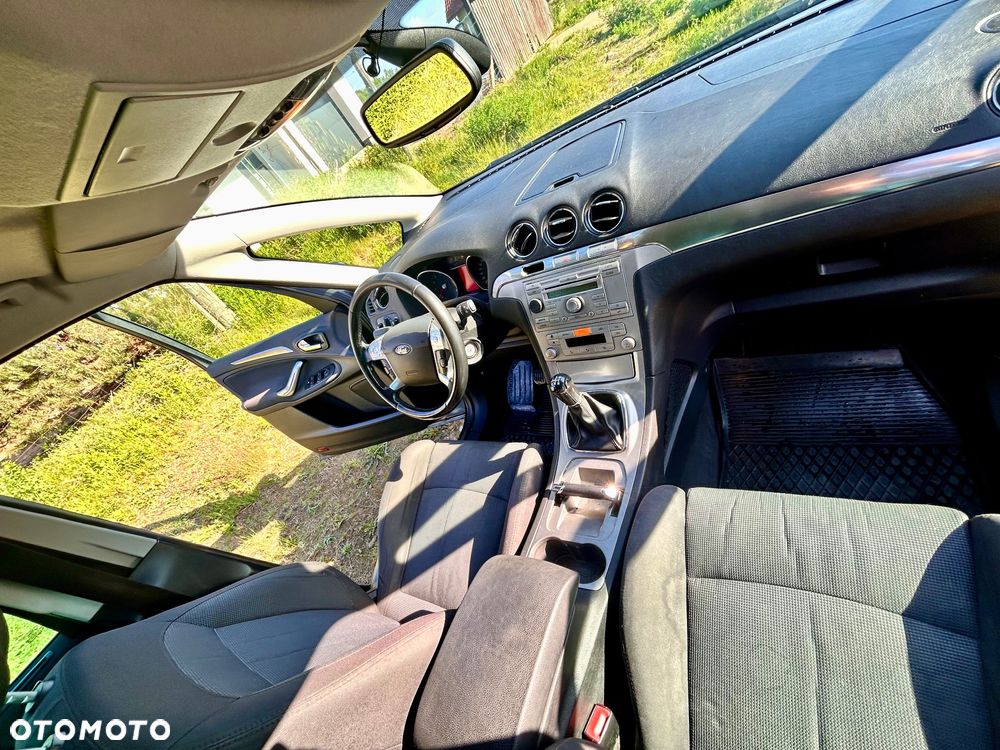 Ford S-Max 2.0 Ambiente - 18