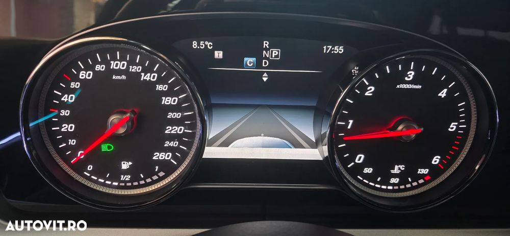 Mercedes-Benz E 220 d 9G-TRONIC AMG Line - 35