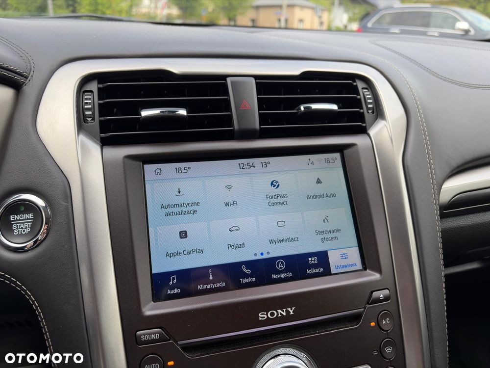 Ford Mondeo SW 2.0 Hybrid Vignale - 27