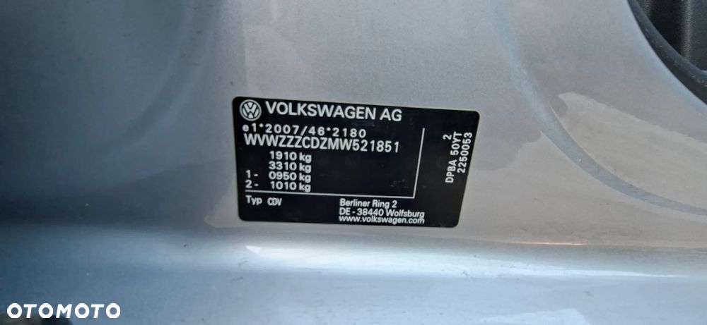 Volkswagen Golf - 17