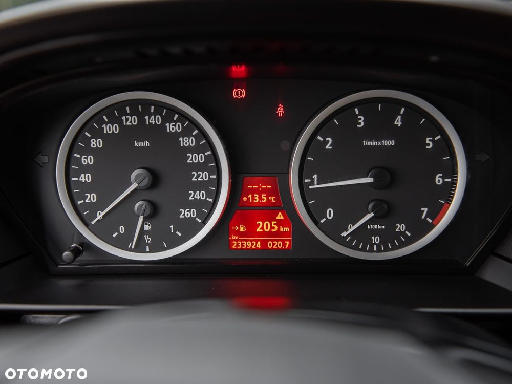 BMW Seria 5 - 19