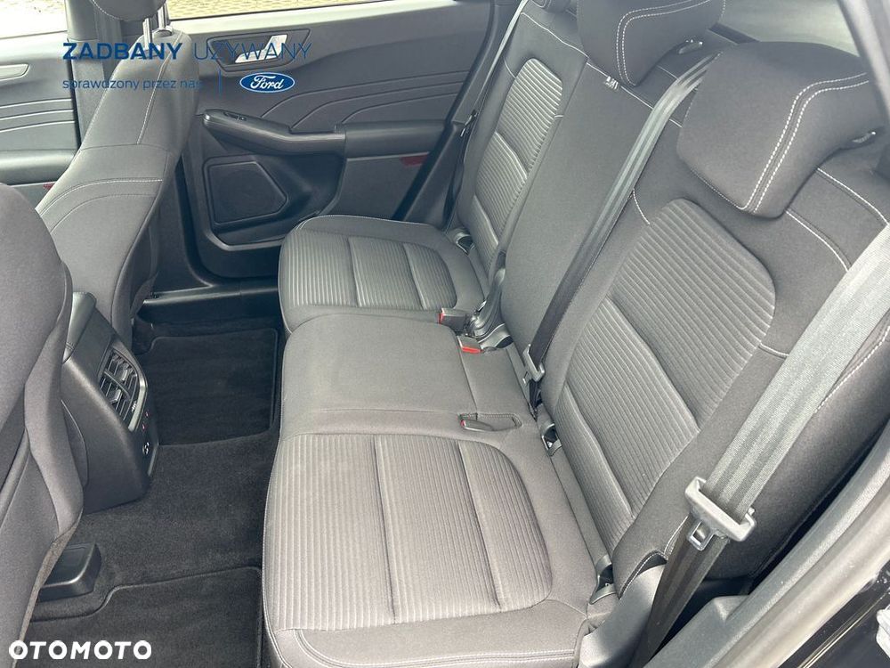 Ford Kuga - 12