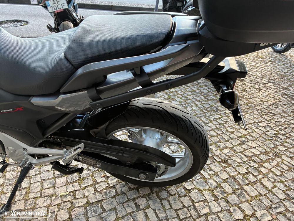 Honda NC750X XA - 6