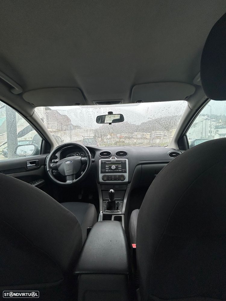 Ford Focus SW 1.6 TDCi Trend - 8