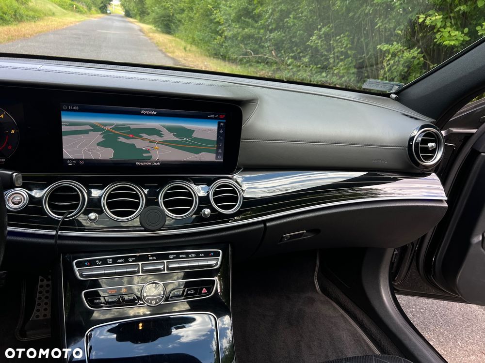Mercedes-Benz Klasa E 350 D 9G-TRONIC AMG Line - 20