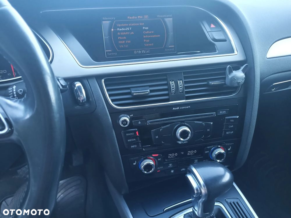 Audi A4 2.0 TDI Quattro S tronic - 7