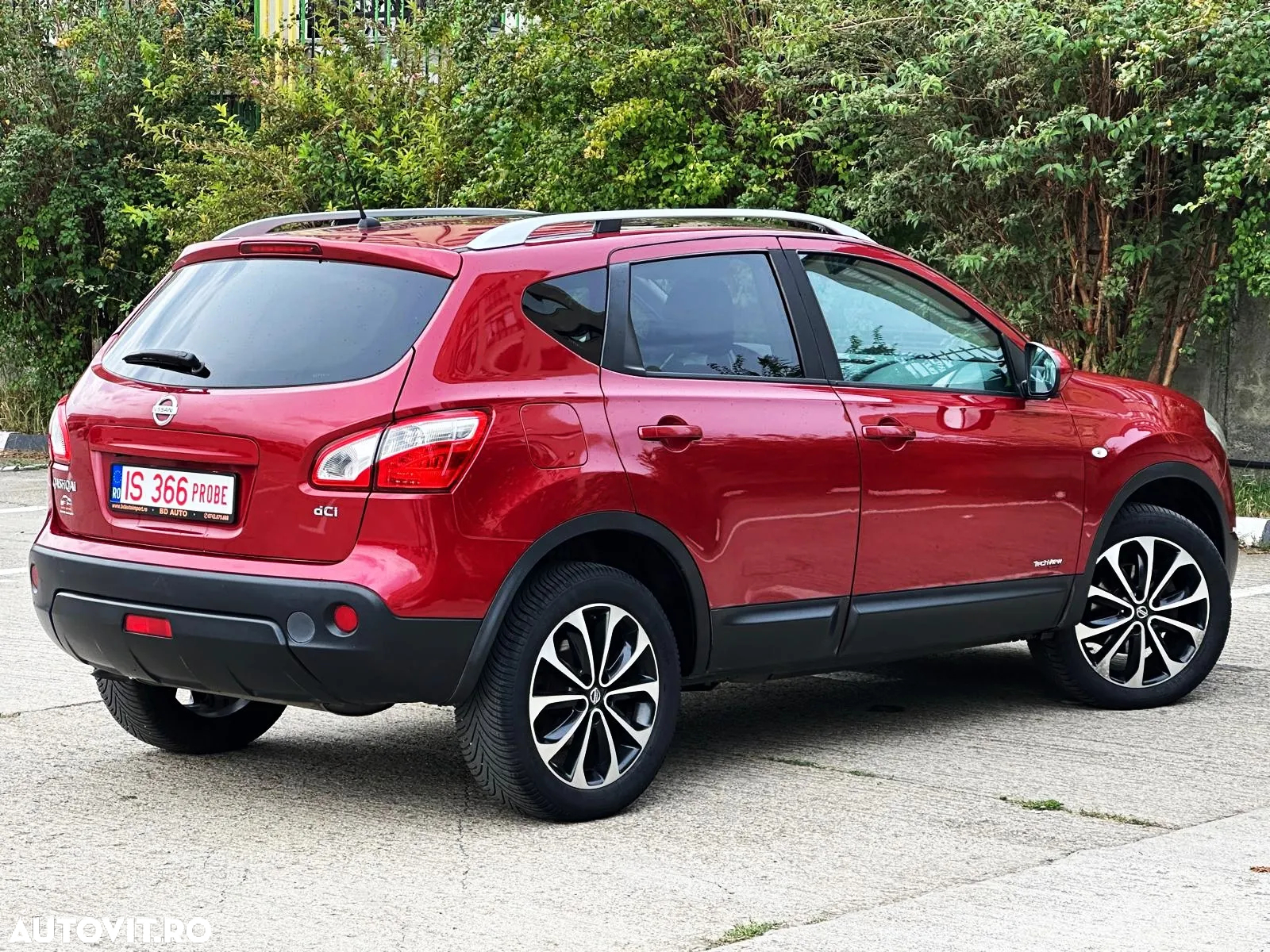 Nissan Qashqai 1.6 DCI 4 x 4 DPF Start/Stop tekna - 4
