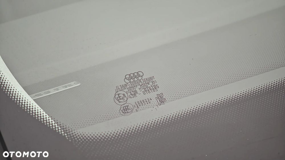 Audi A8 L 55 TFSI quattro tiptronic - 37