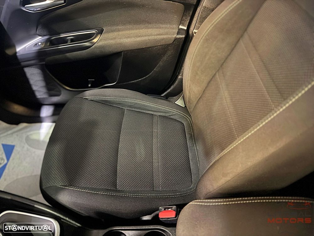 Fiat Tipo Station Wagon 1.3 M-Jet Lounge Tech - 21